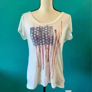 ⭐️ Old navy American flag shirt